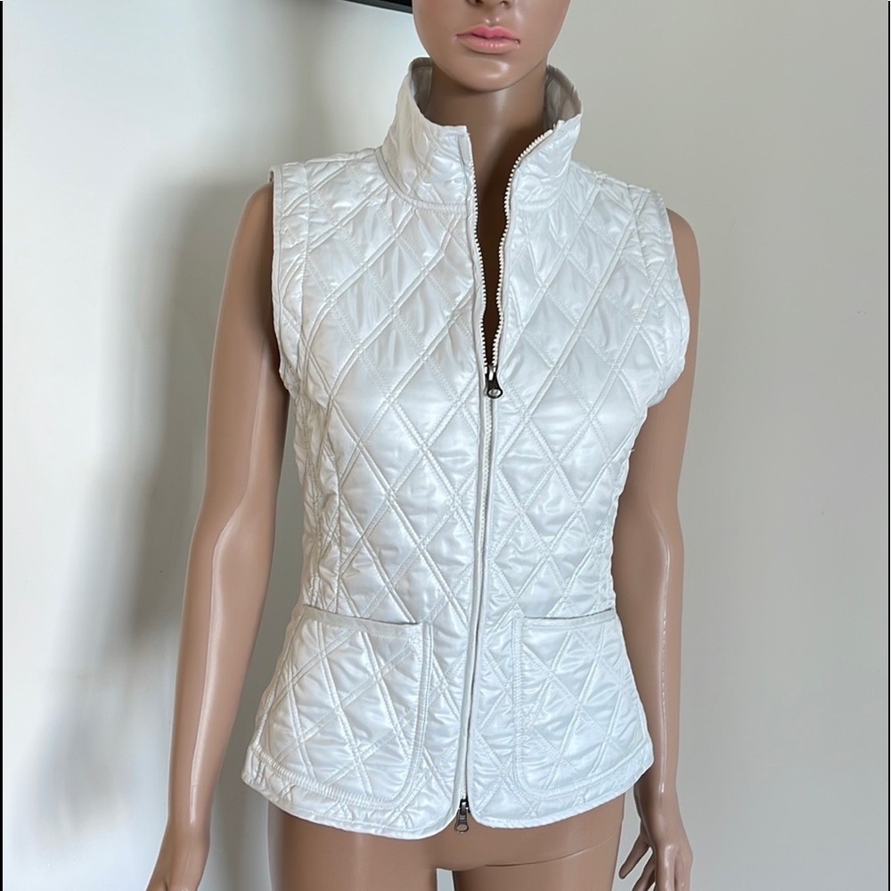 313 Tre Uno Tre white quilted vest!